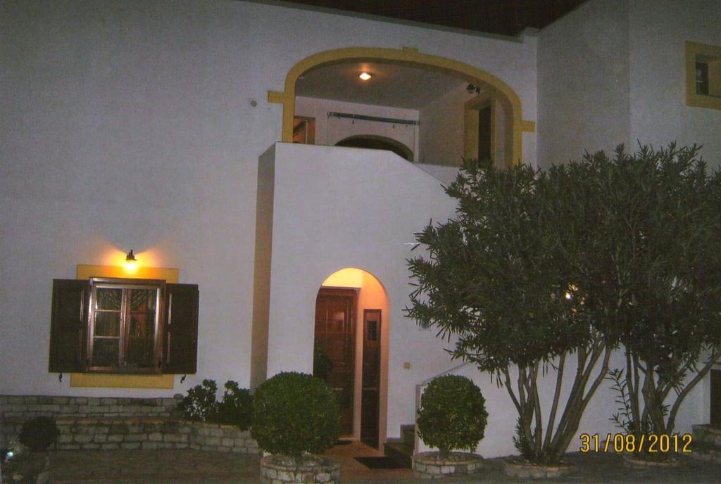 Cerigo House Apartment Kondoliánika Exterior foto